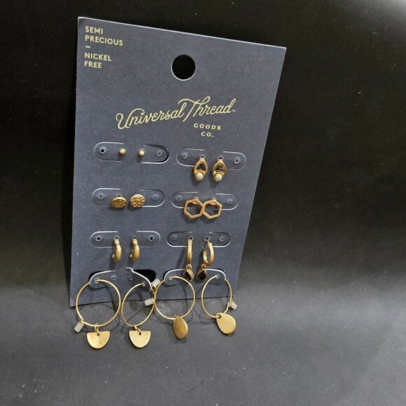 Universal Threads necklace 2 pc set & 8 pc earring NWT on card gold color lot - Picture 7 of 9